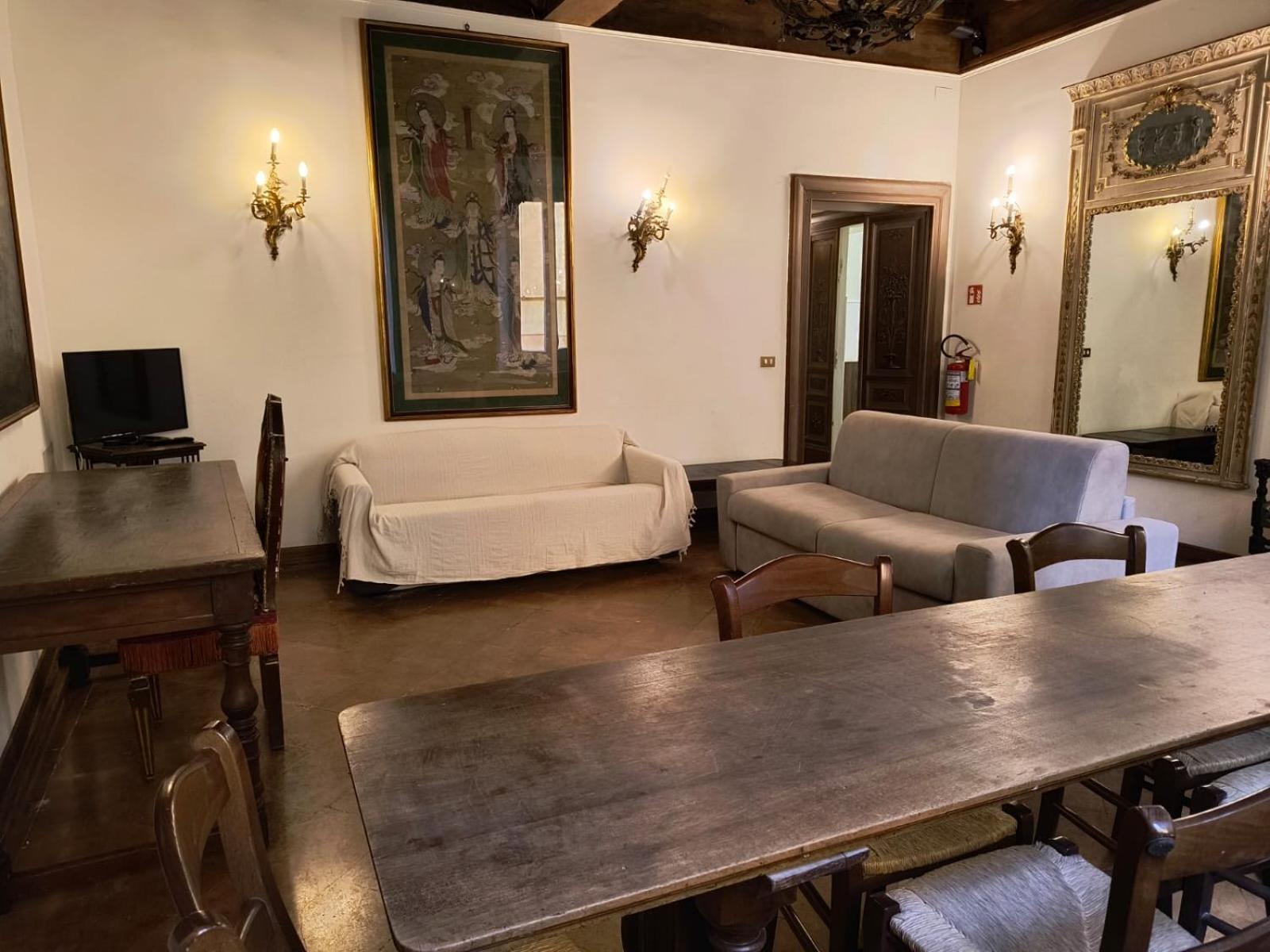 Fontana Di Trevi Elegant And Exclusive Apartment